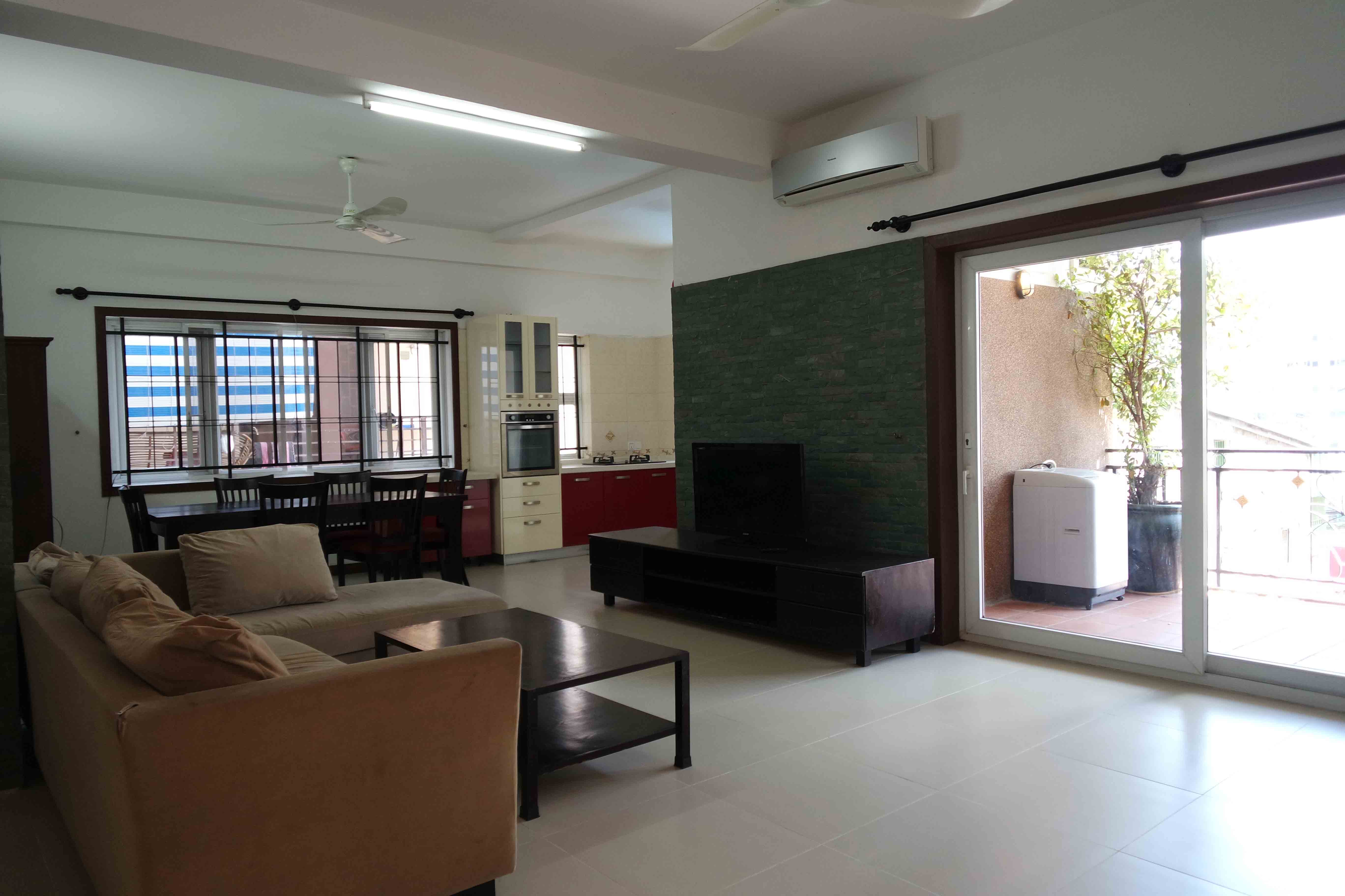 3 Bedrooms Apartment for RENT (Daun Penh) | LGM017