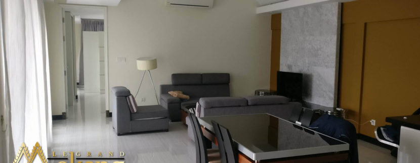 22292135_10155838811903804_1826475889_o